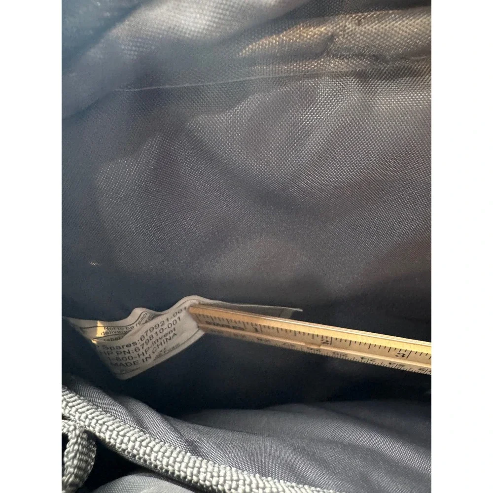 HP Black Nylon Laptop Messenger Bag Briefcase 679921-001 15 Inch Padded Strap